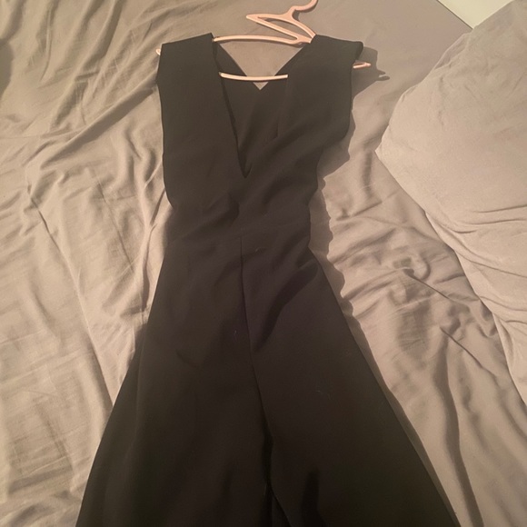 Lulu’s Thinking out loud Romper - Picture 5 of 5